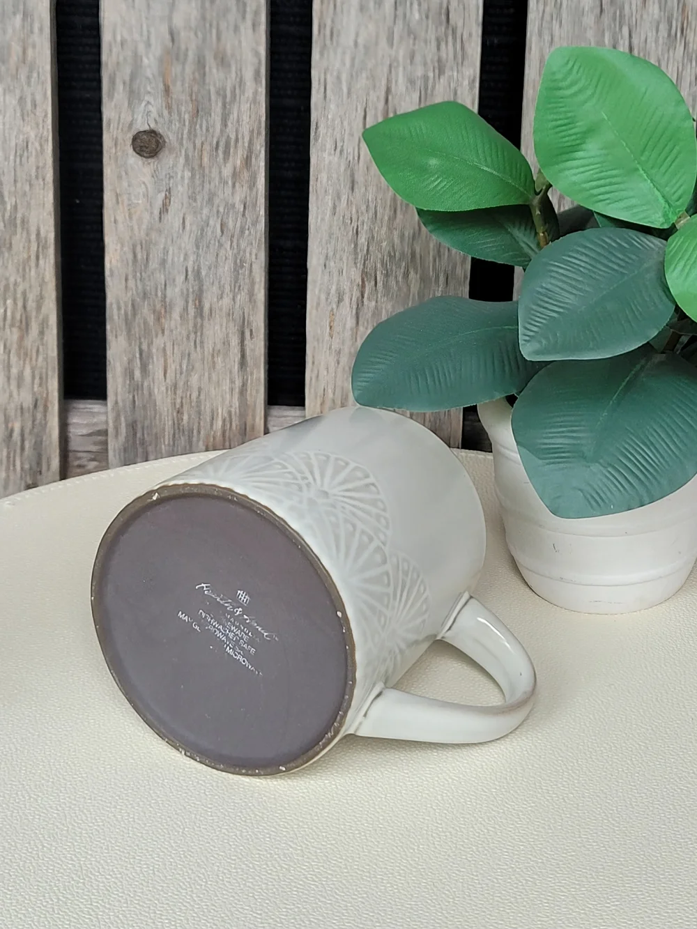 Hearth & Hand Cream White Ceramic Patterned Mug Etched Fan Motif - Picture 3 of 8